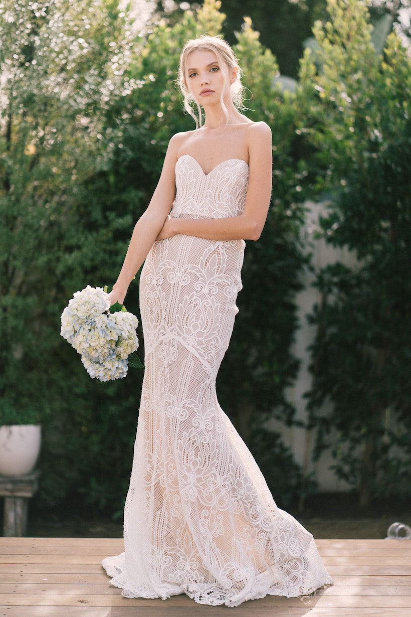 A Stone Cold Fox Gown for a Laid Back, Organic and Intimate Beach Wedding |  Love My Dress®, UK Wedding Blog, Podcast, Directory & Shop